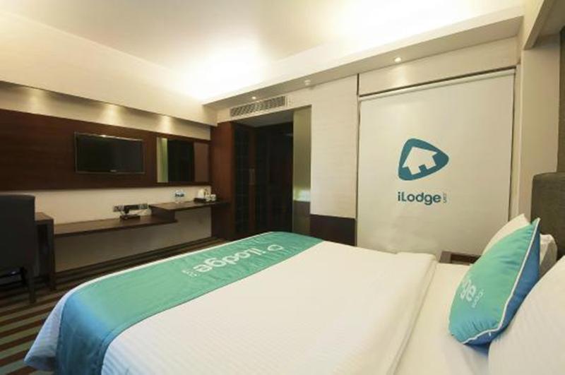 Hotel The Madison Nuova Delhi Esterno foto